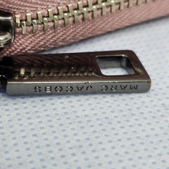 Marc Jacobs Wallet Light Pink Zip Around Accordion Style Leather - Picture 8 of 12